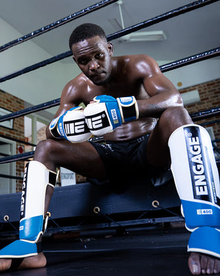 Engage E-series Shin Guards Blue/White